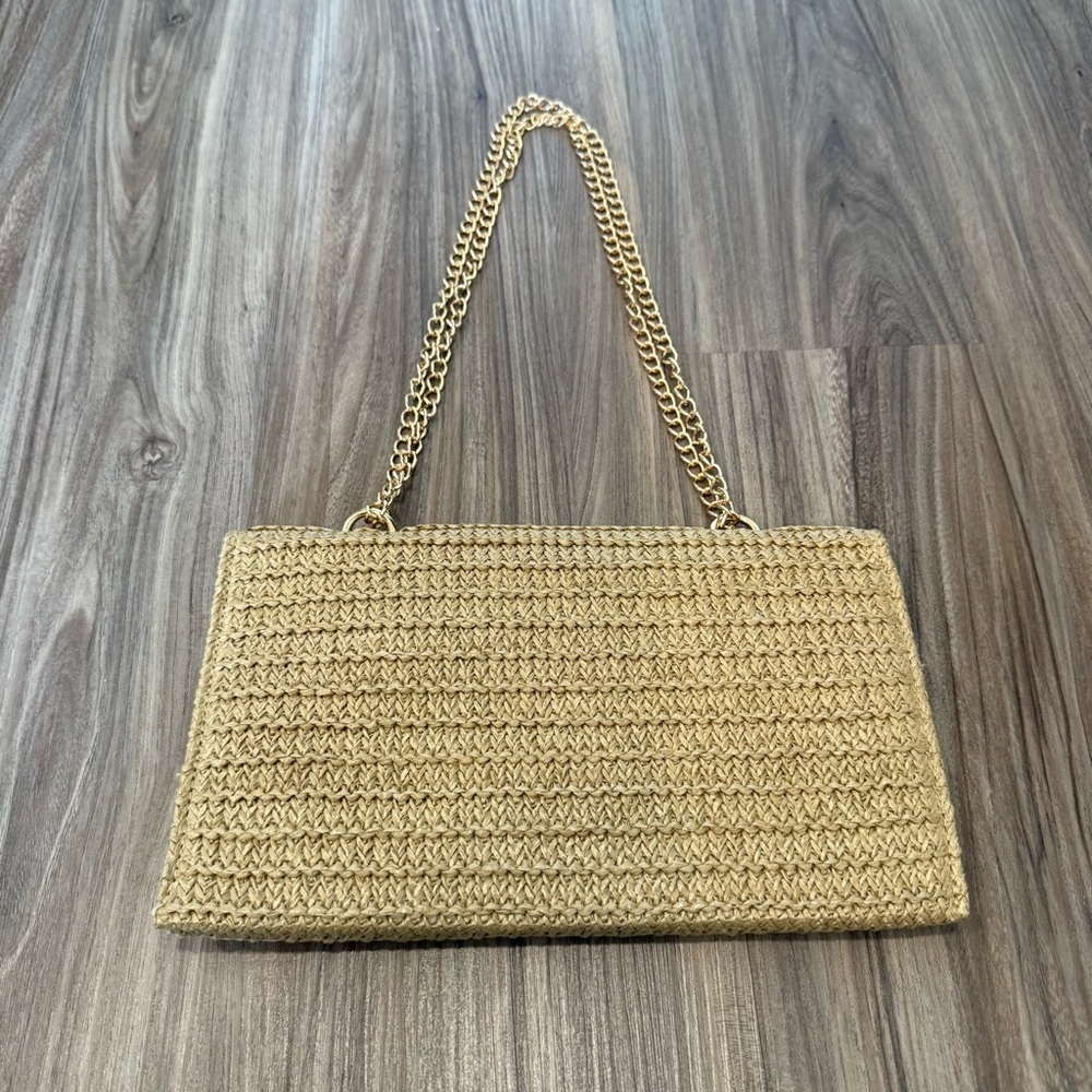 NWT Woven Bag with Gold Clasp - Picture 11 of 13